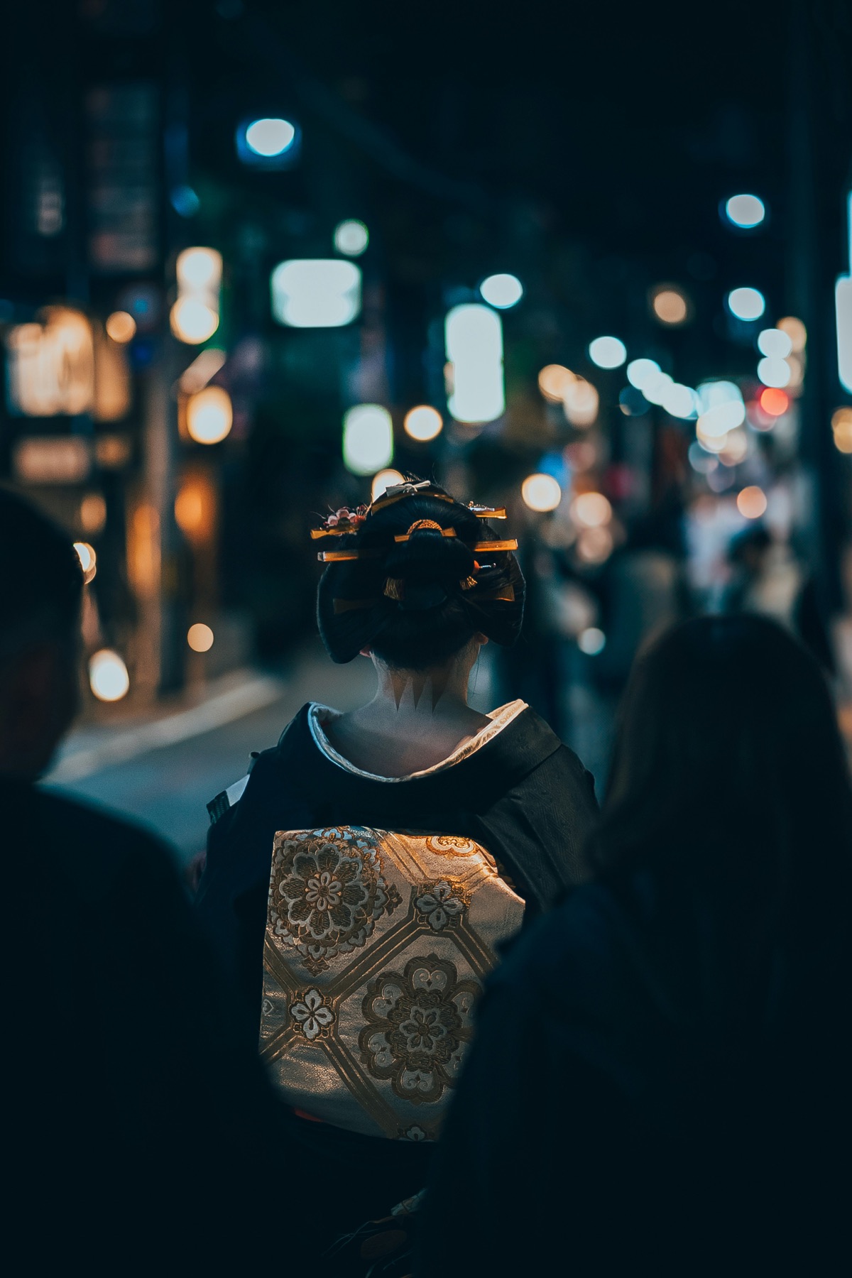 Geisha in the neon night